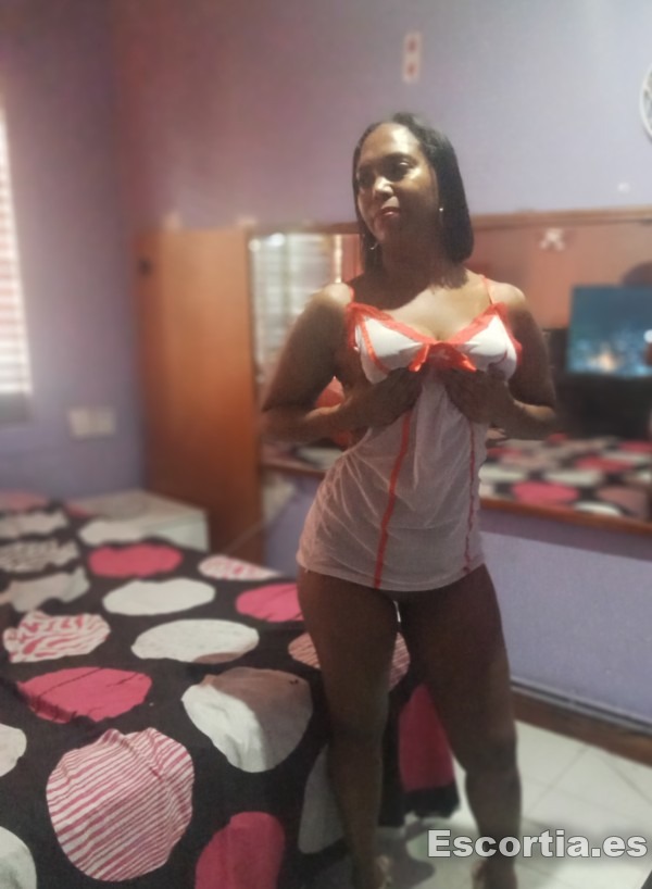 Escort latina 25 photo 4
