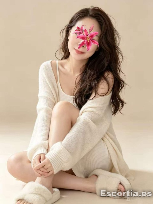 Puta asiatica 24 escort Valencia