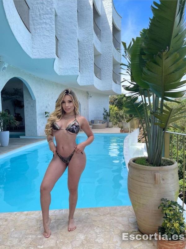 Mía escort Málaga
