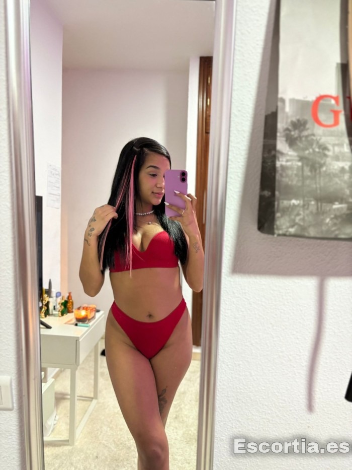 Ambar escort Málaga