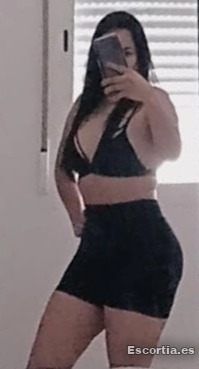 Laura photo 4