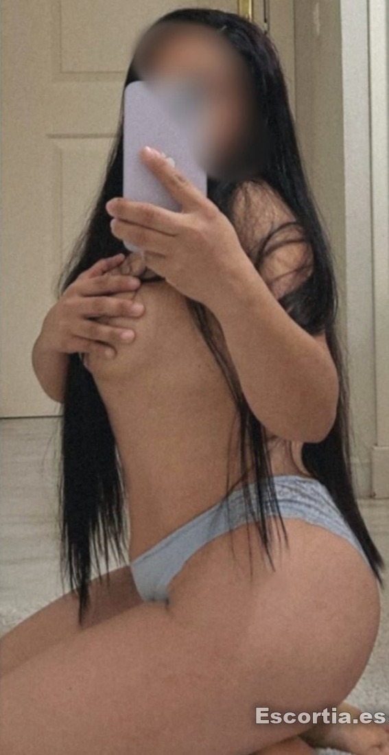 Sara photo 3