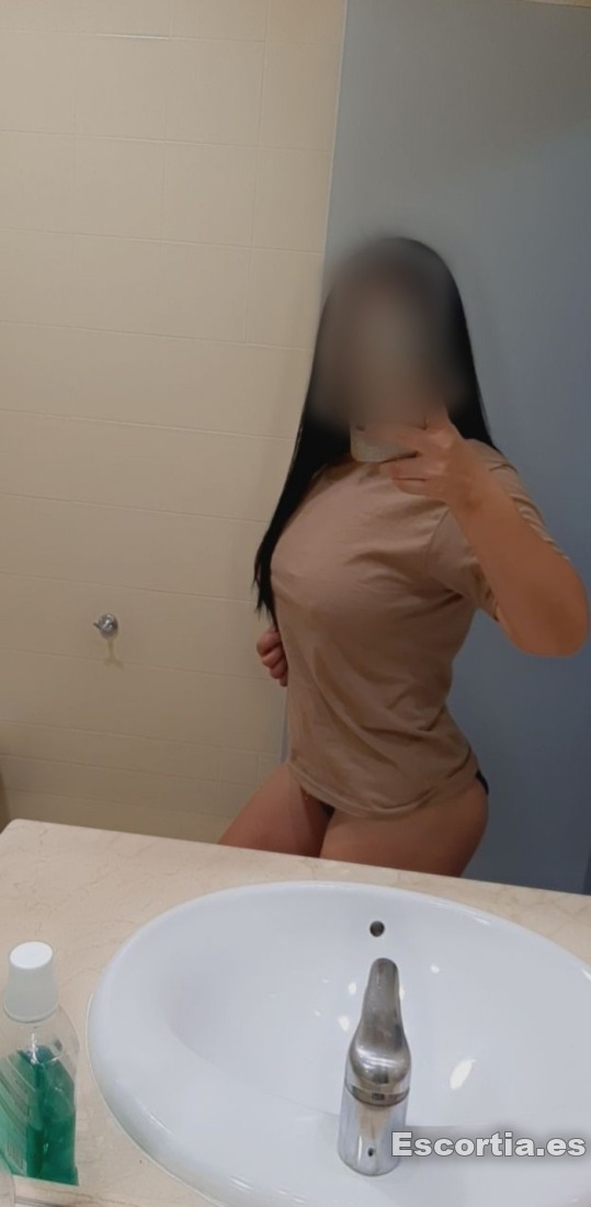Señorita colombiana 31 escort Sevilla