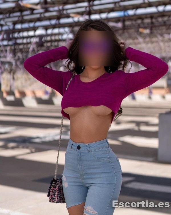 Tania photo 6