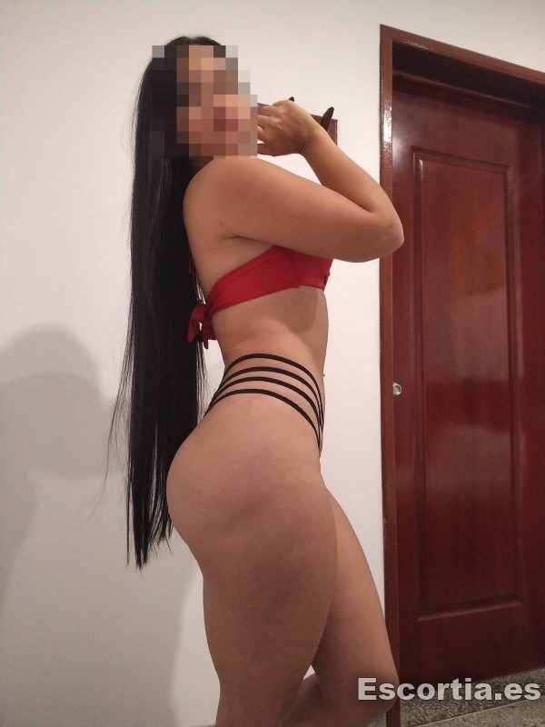 Estefania photo 3