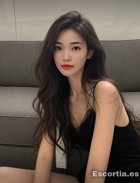Señorita china 25 escort Barcelona