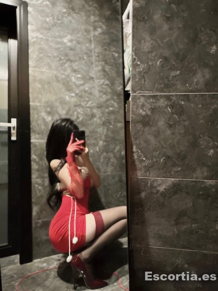 Puta asiatica 25 escort Madrid