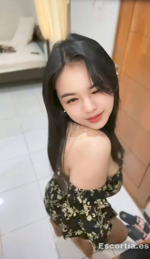 Asiaticas Calella photo 9