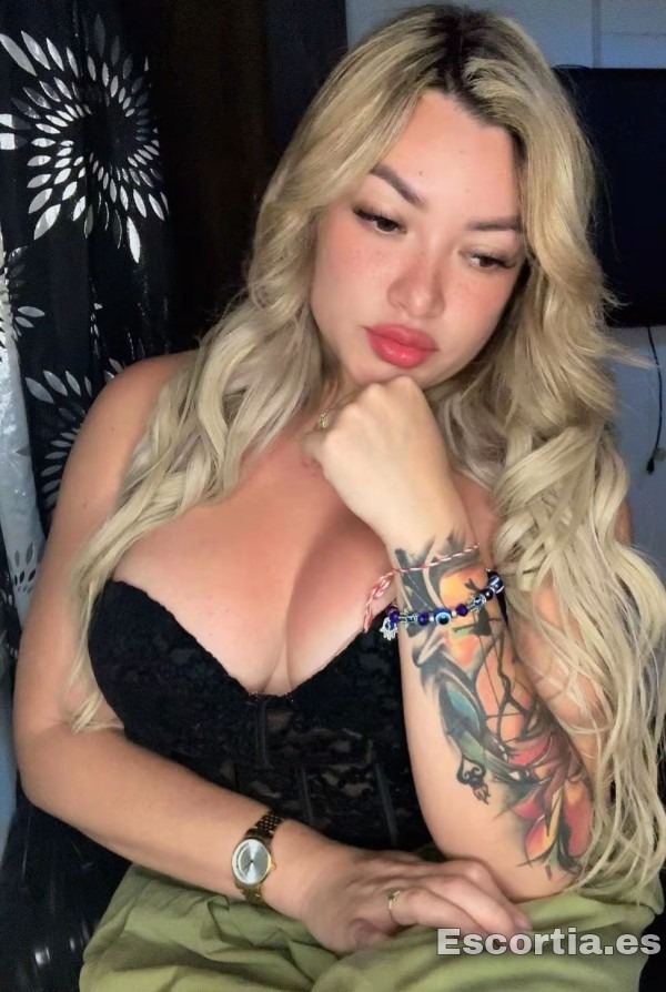 Pamela photo 2