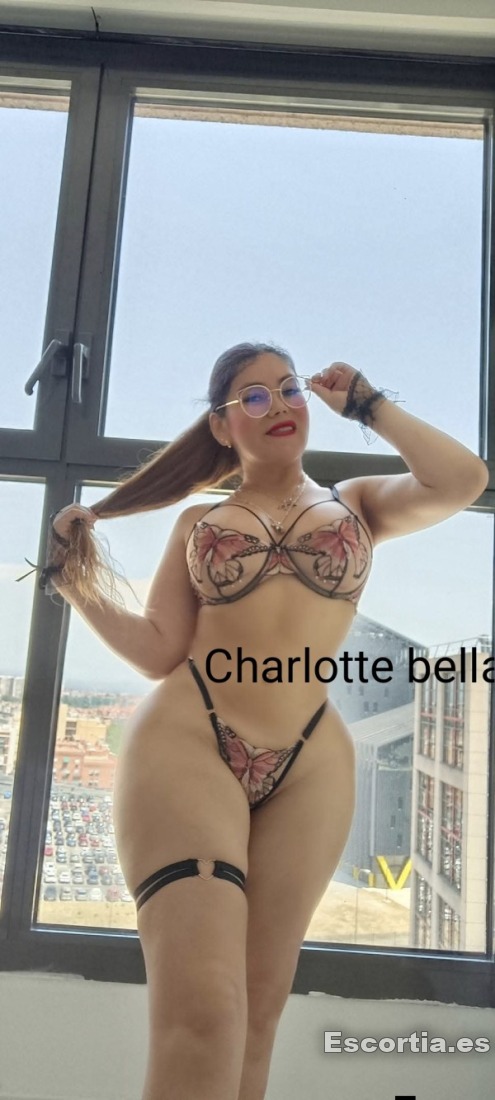 Charlotte photo 6