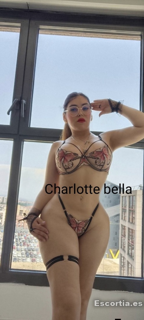Charlotte photo 8
