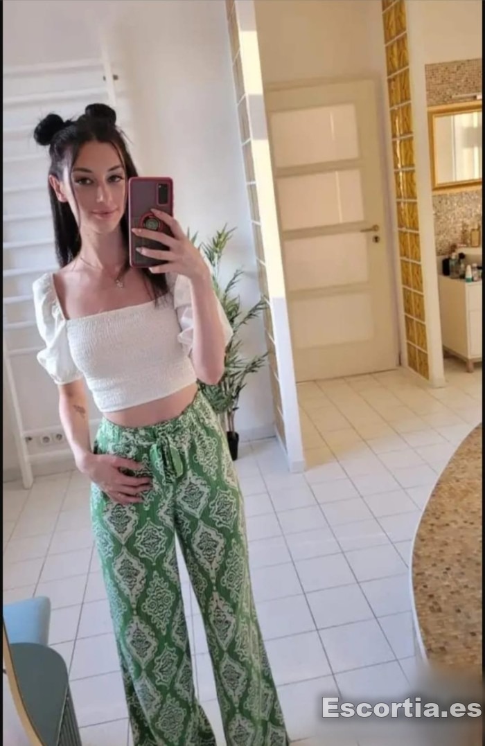 Shania escort Zaragoza