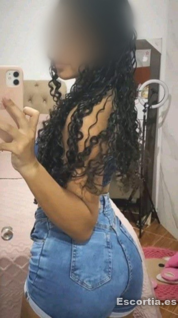 Señorita latina 23 escort Madrid