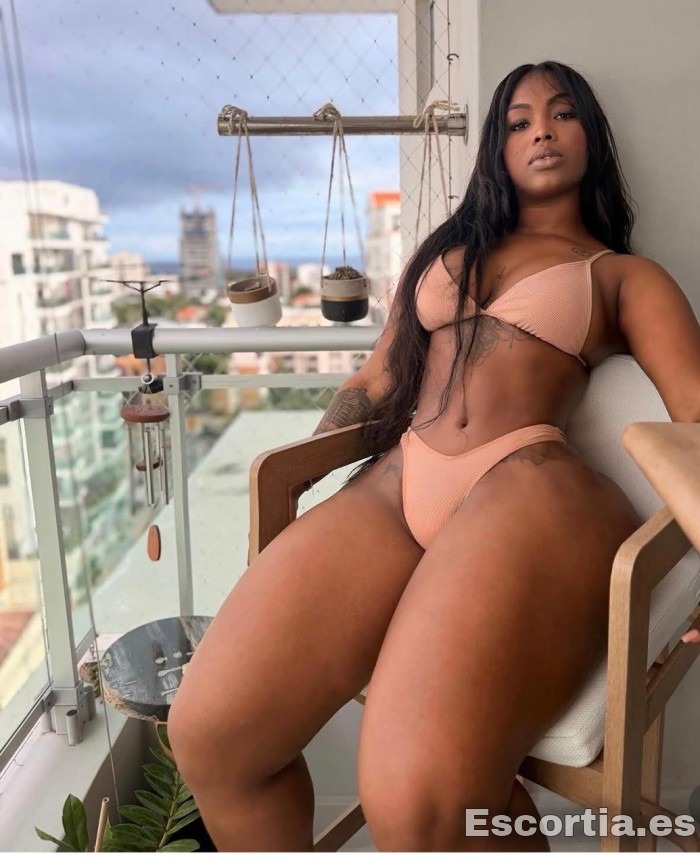Ambar photo 2