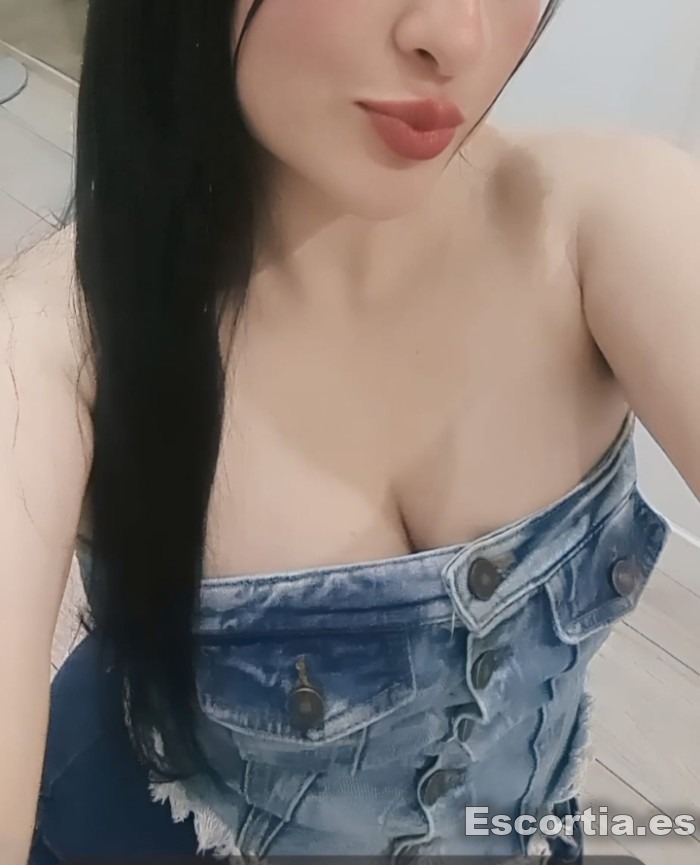 Sara photo 2