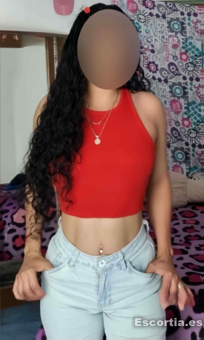 Escort latina 24 photo 5