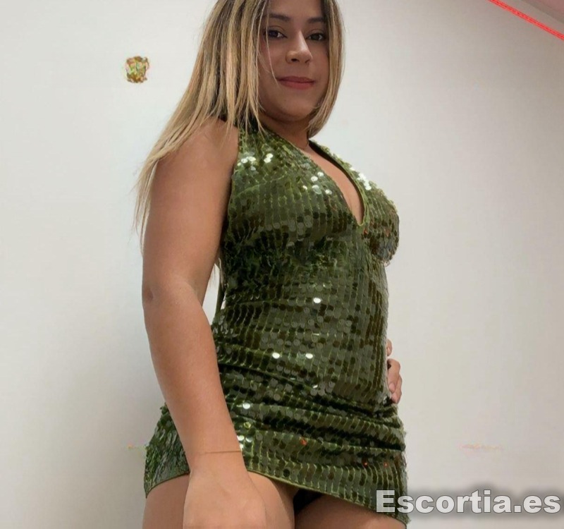 Escort 22 photo 2