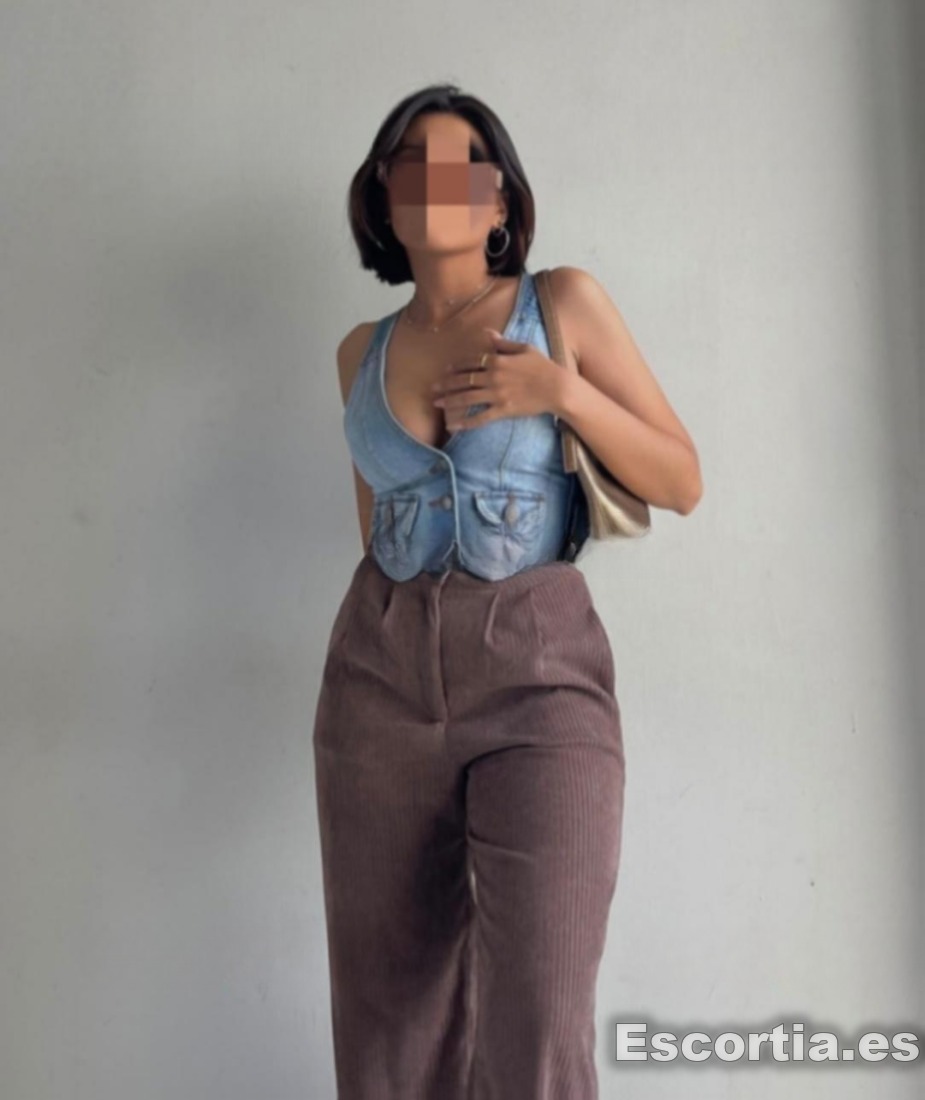 Señorita 33 escort Santa Cruz de Tenerife