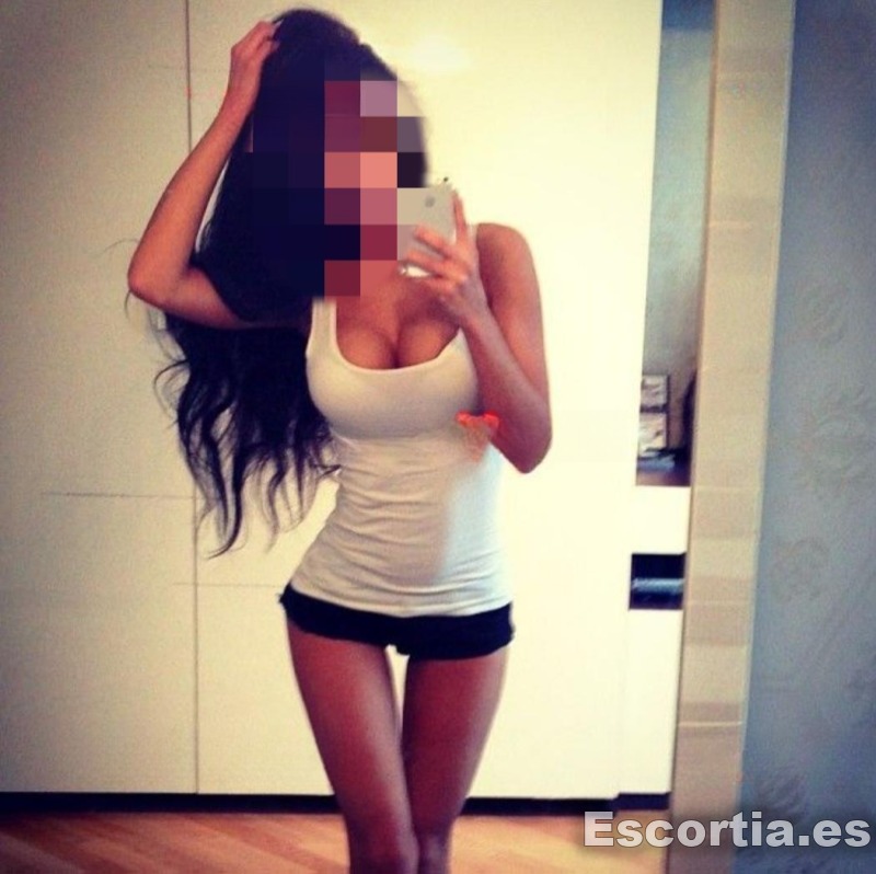 Lucia photo 3