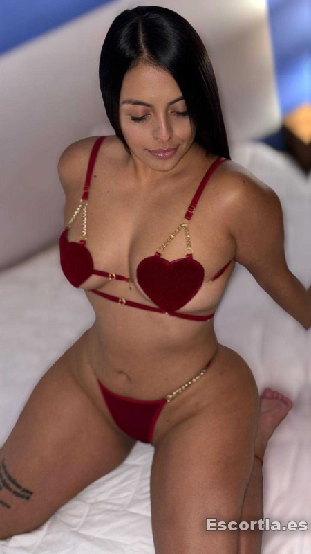 Puta 25 escort Málaga