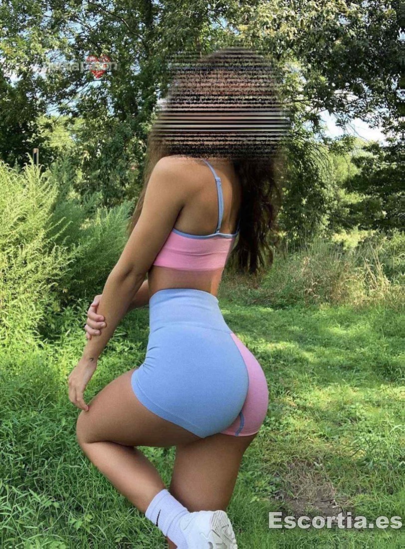 Señorita 28 photo 6