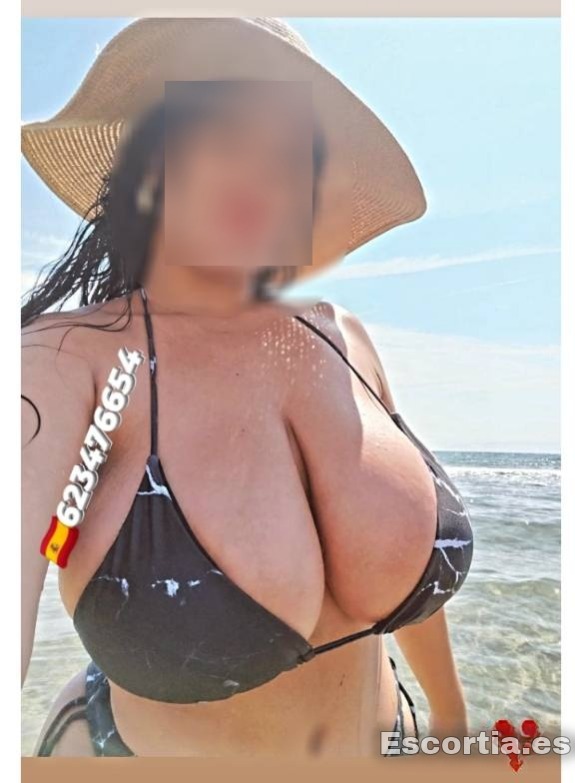 Señorita colombiana 25 escort Santander