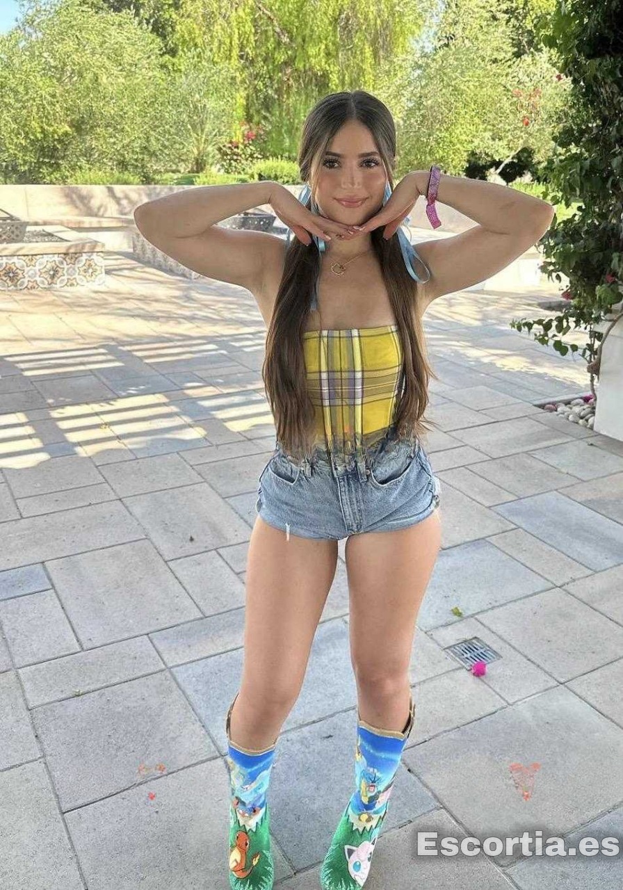 Señorita española 18 photo 2