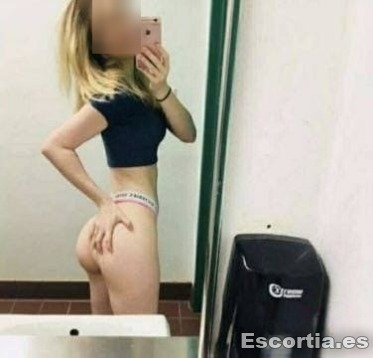 Johana photo 3