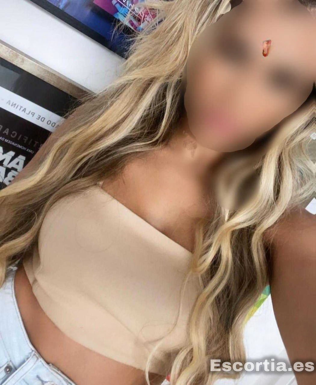 Amanda escort Algeciras
