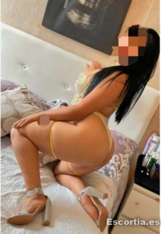 Puta 28 escort Baza
