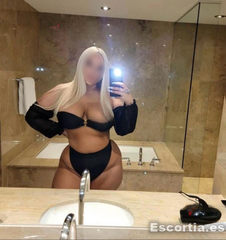 Puta 25 escort Adeje