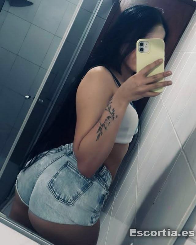 Señorita colombiana 20 escort Badajoz