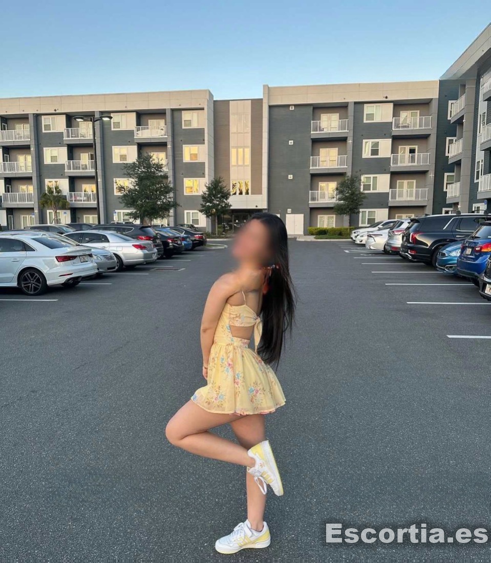 Sara photo 2