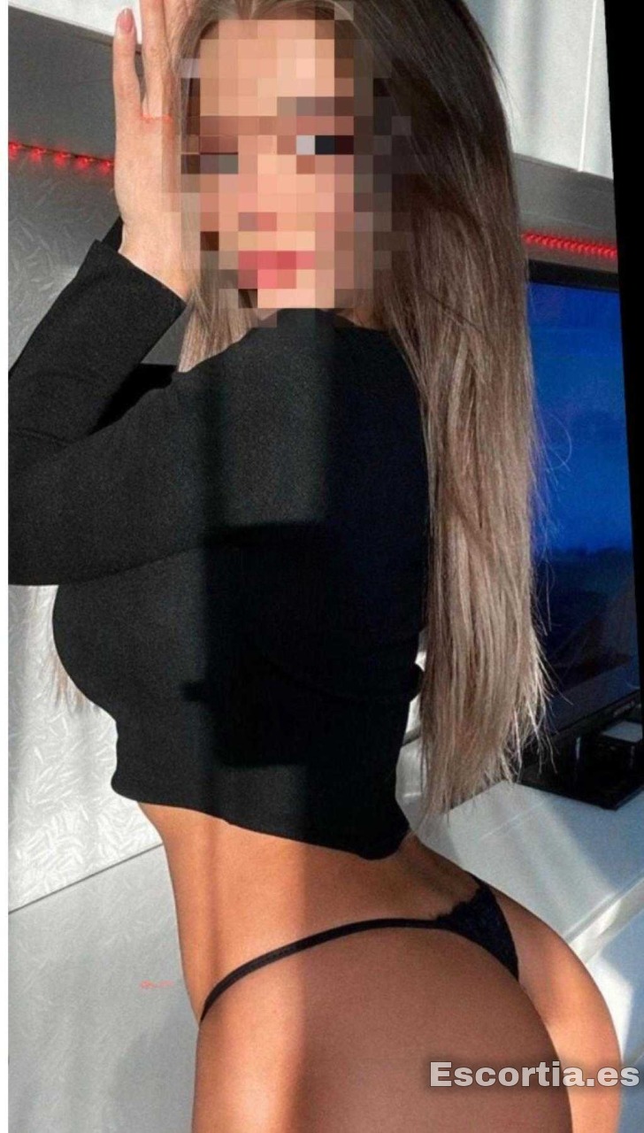 Señorita 21 escort Badalona
