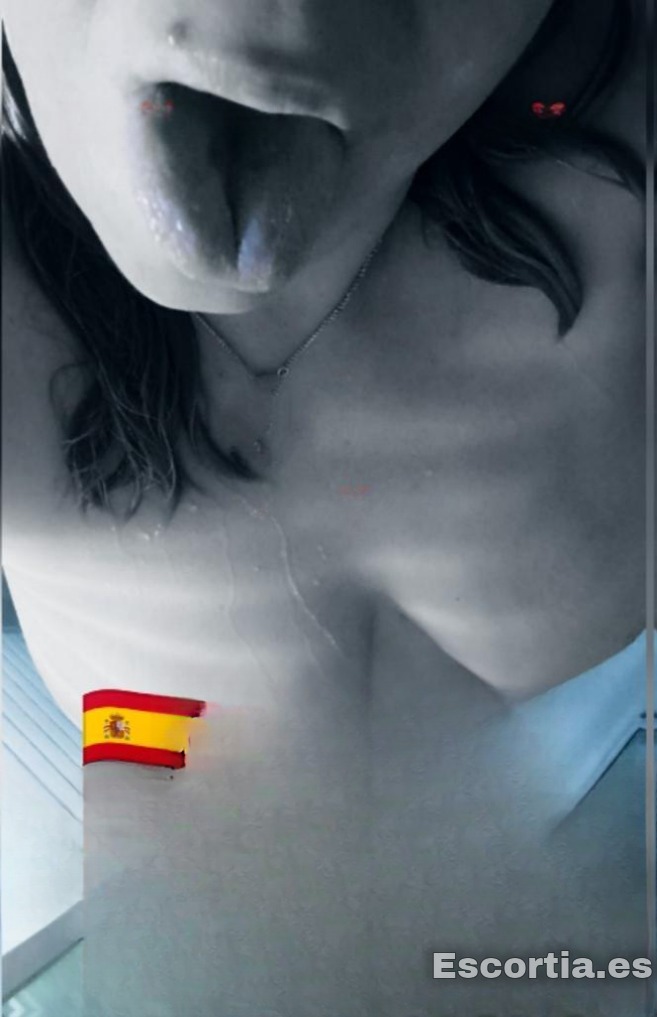 Eva photo 10
