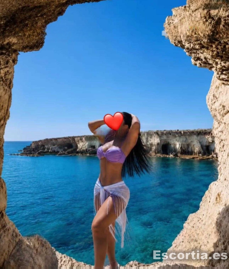 Catalina photo 9