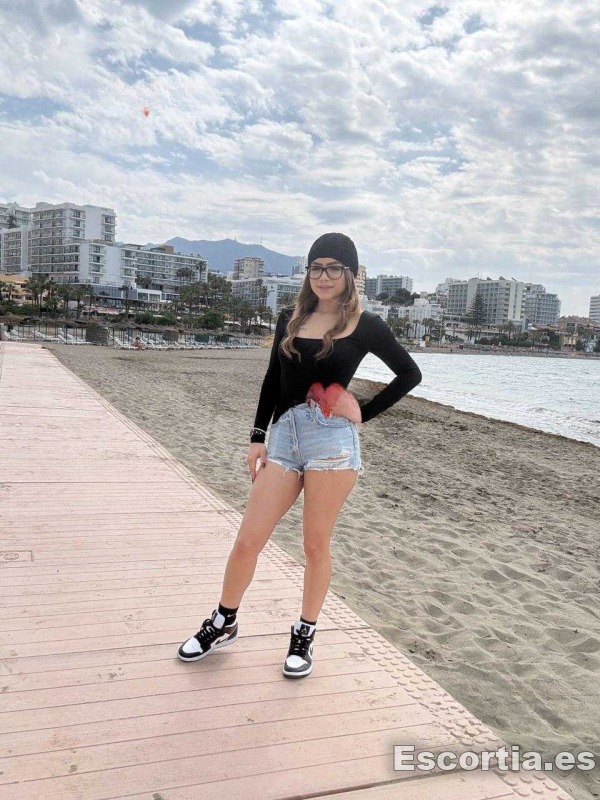 Señorita 23 photo 3