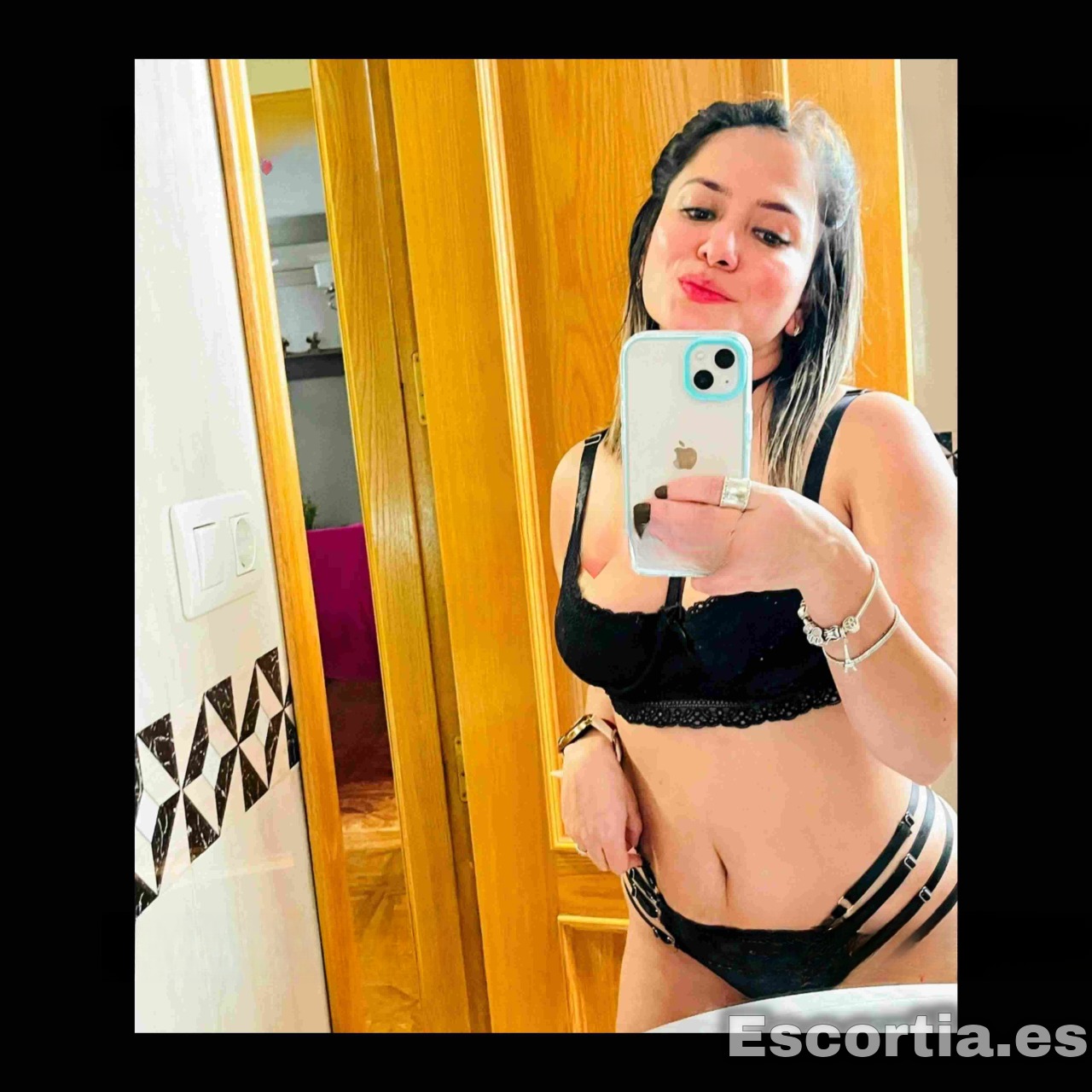 Señorita colombiana 26 escort Granada