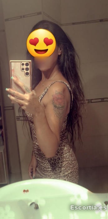 Sara photo 2