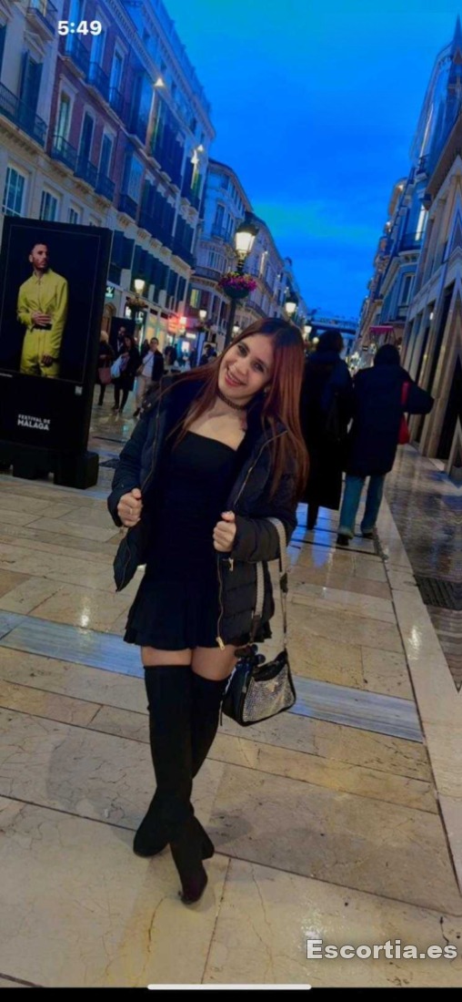 Mariana photo 7