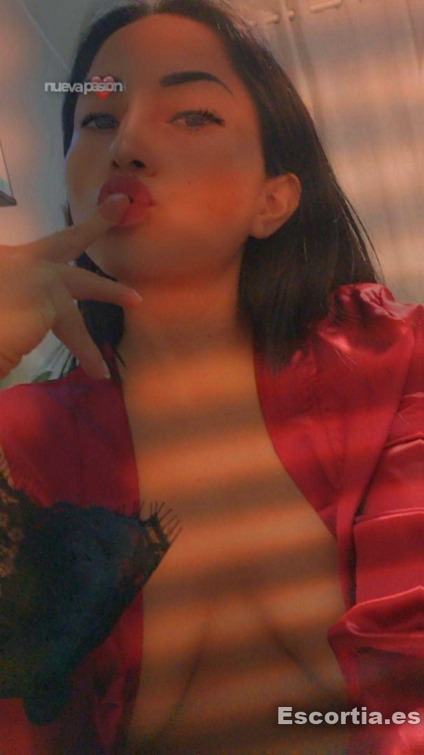 Carolina photo 2