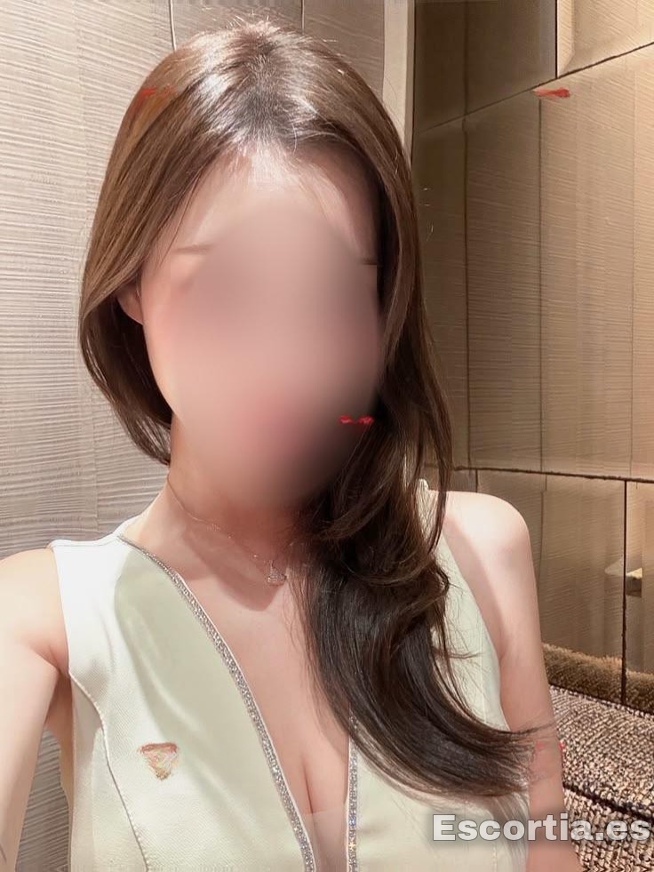 Escort asiatica 20 escort Madrid