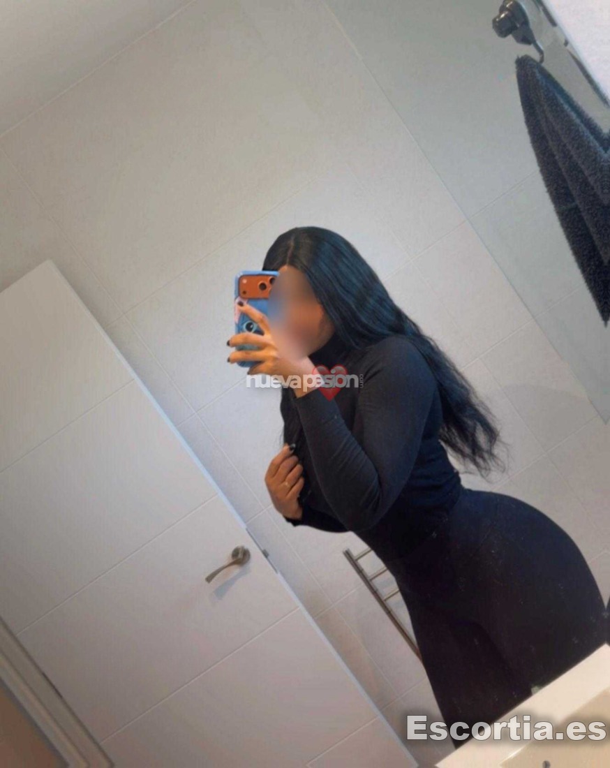 Zoe escort Zaragoza