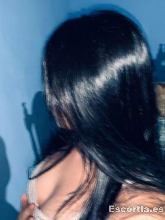 Escort latina 46 photo 4