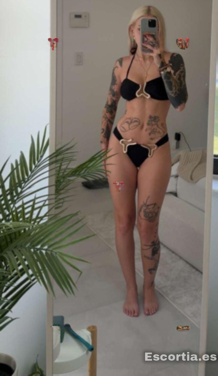 Lana escort Nerja
