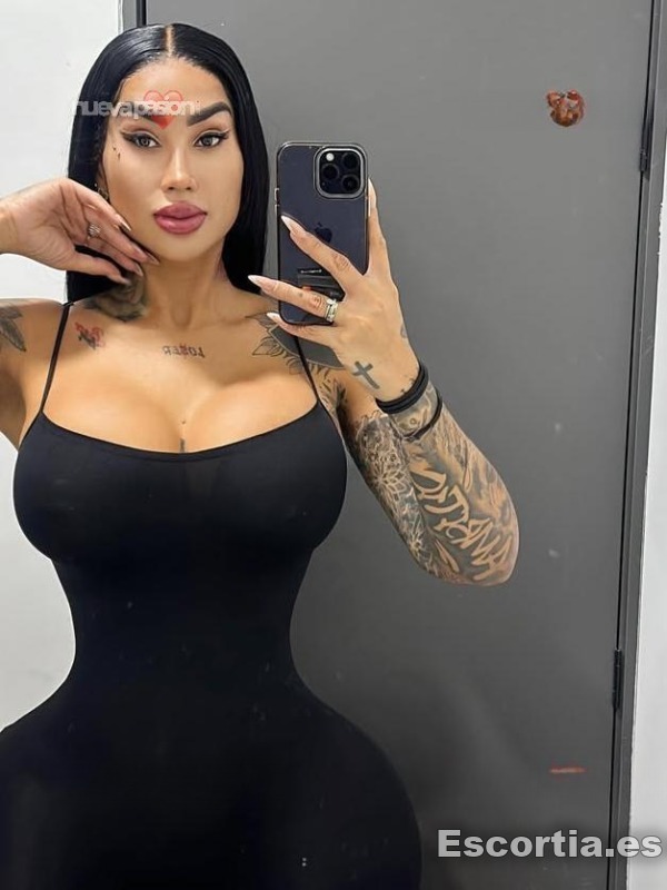 Señorita 25 escort Valladolid