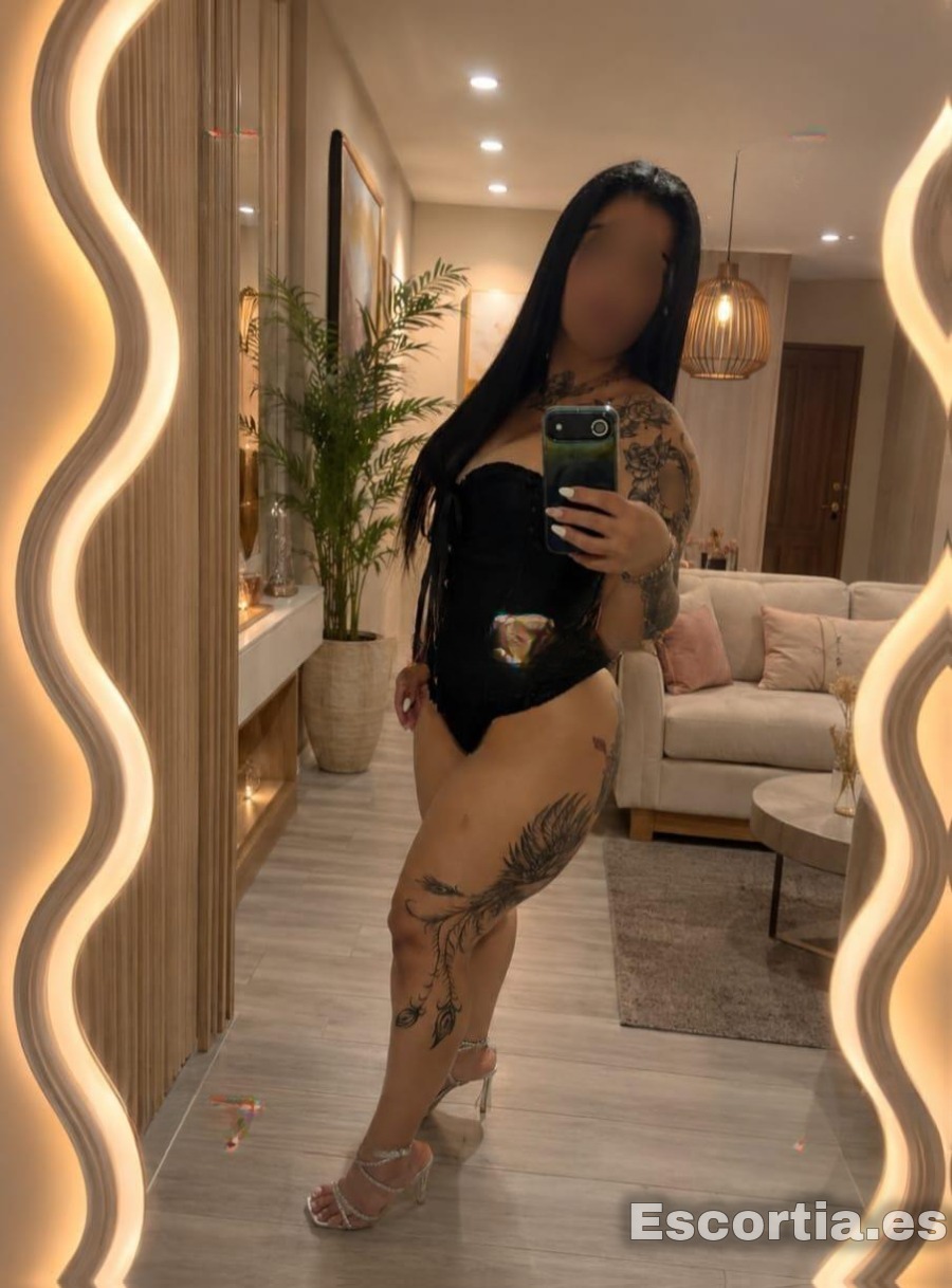 Monica escort Málaga