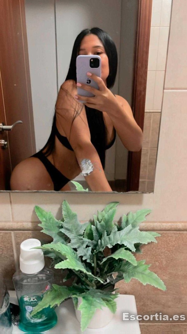 Señorita 28 photo 3