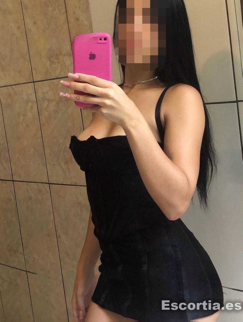 Escort latina 22 photo 4