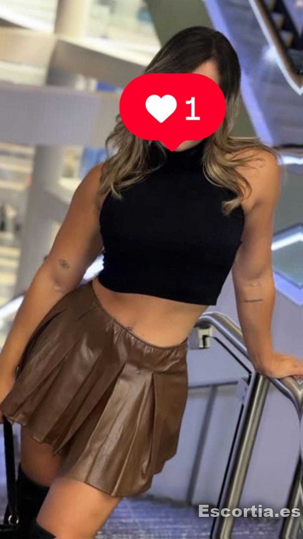 Paulina Bomba escort Colmenar Viejo